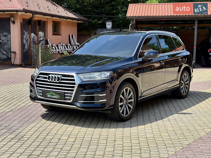 Внедорожник / Кроссовер Audi Q7 2016 в Мукачево