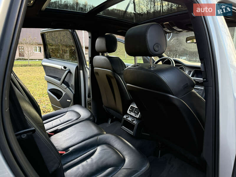 Внедорожник / Кроссовер Audi Q7 2010 в Тячеве