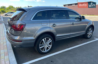 Внедорожник / Кроссовер Audi Q7 2013 в 