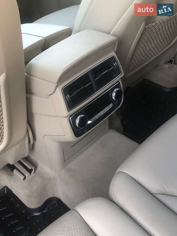 Внедорожник / Кроссовер Audi Q7 2016 в Ровно