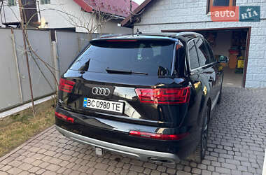 Внедорожник / Кроссовер Audi Q7 2018 в 
