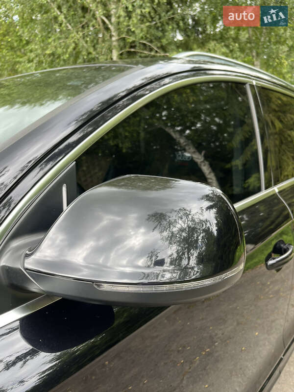 Внедорожник / Кроссовер Audi Q7 2012 в Луцке