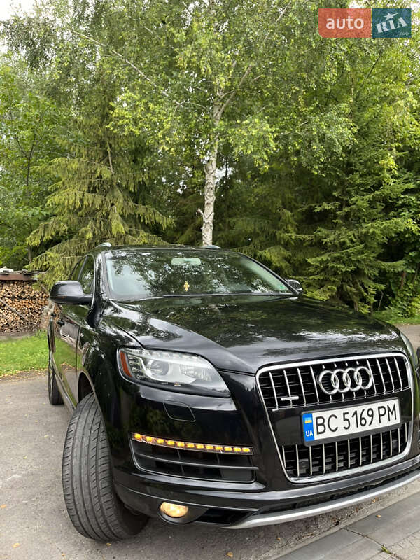 Внедорожник / Кроссовер Audi Q7 2012 в Луцке
