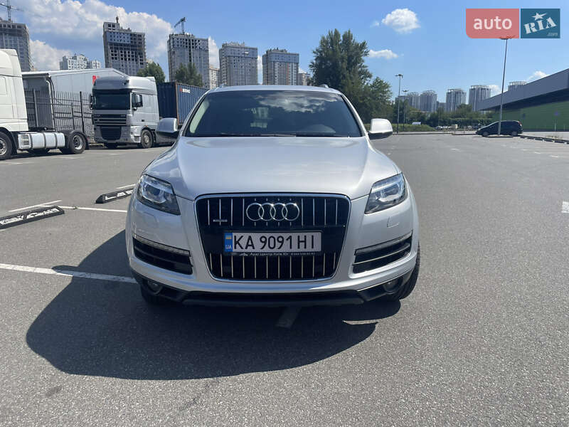 Внедорожник / Кроссовер Audi Q7 2012 в Киеве