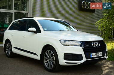 Внедорожник / Кроссовер Audi Q7 2019 в 