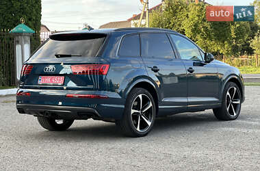 Внедорожник / Кроссовер Audi Q7 2019 в 