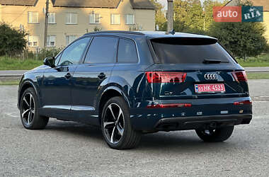 Внедорожник / Кроссовер Audi Q7 2019 в 
