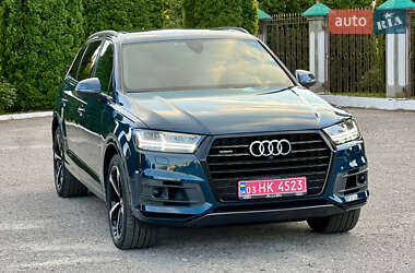 Внедорожник / Кроссовер Audi Q7 2019 в 