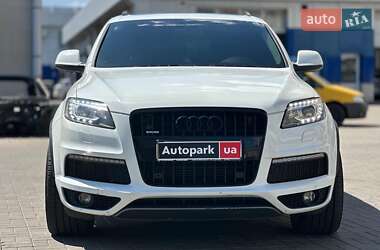 Внедорожник / Кроссовер Audi Q7 2012 в 