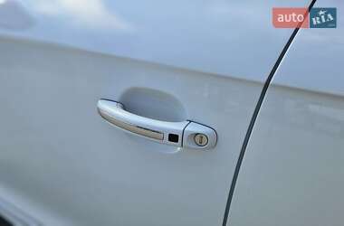 Внедорожник / Кроссовер Audi Q7 2012 в 
