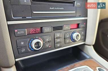 Внедорожник / Кроссовер Audi Q7 2012 в 