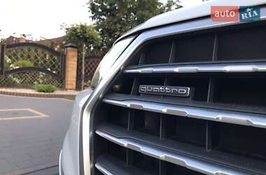 Позашляховик / Кросовер Audi Q7 2016 в 