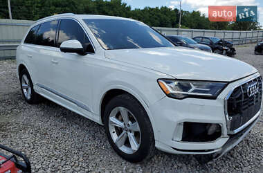 Позашляховик / Кросовер Audi Q7 2021 в Києві