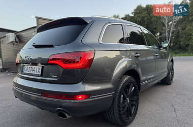 Внедорожник / Кроссовер Audi Q7 2014 в 