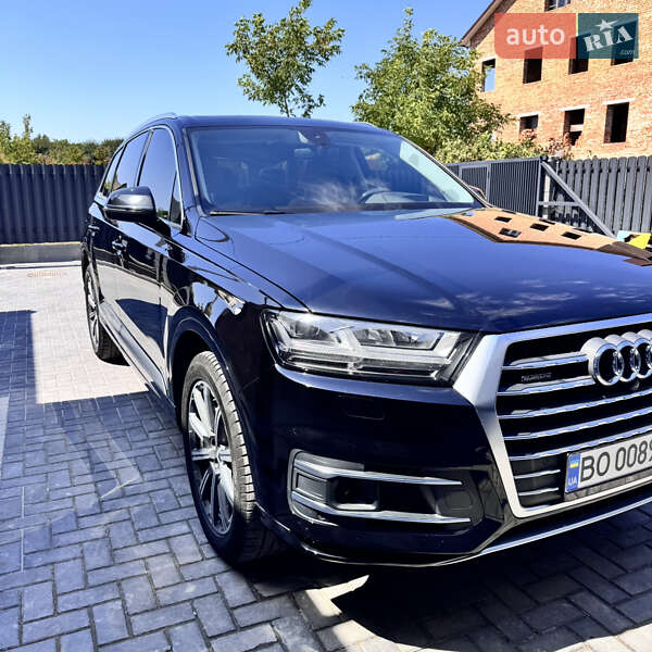 Внедорожник / Кроссовер Audi Q7 2017 в Тернополе