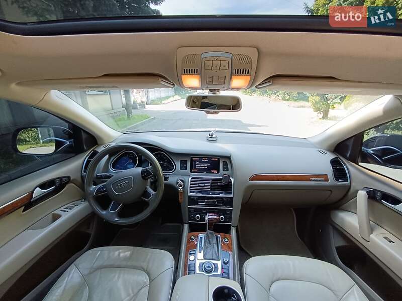 Внедорожник / Кроссовер Audi Q7 2014 в Ровно