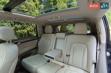 Внедорожник / Кроссовер Audi Q7 2014 в 