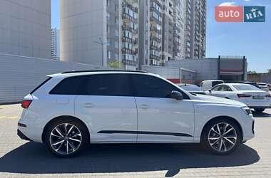 Внедорожник / Кроссовер Audi Q7 2025 в 