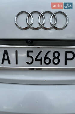 Внедорожник / Кроссовер Audi Q7 2015 в 