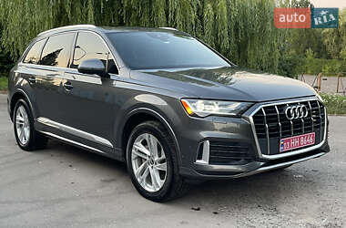 Внедорожник / Кроссовер Audi Q7 2021 в Ровно