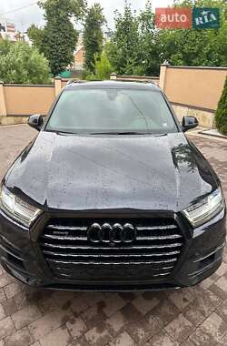 Позашляховик / Кросовер Audi Q7 2016 в Львові