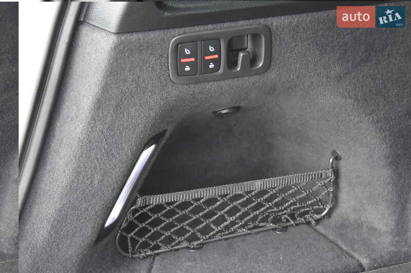 Позашляховик / Кросовер Audi Q7 2019 в Львові