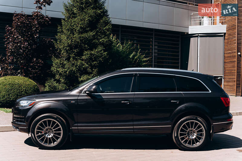Внедорожник / Кроссовер Audi Q7 2015 в Черкассах