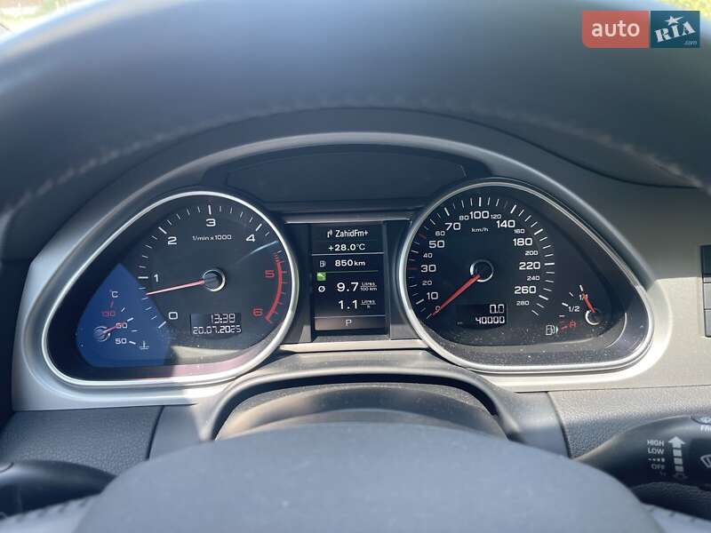 Внедорожник / Кроссовер Audi Q7 2015 в Черкассах