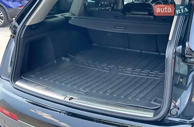 Внедорожник / Кроссовер Audi Q7 2013 в 