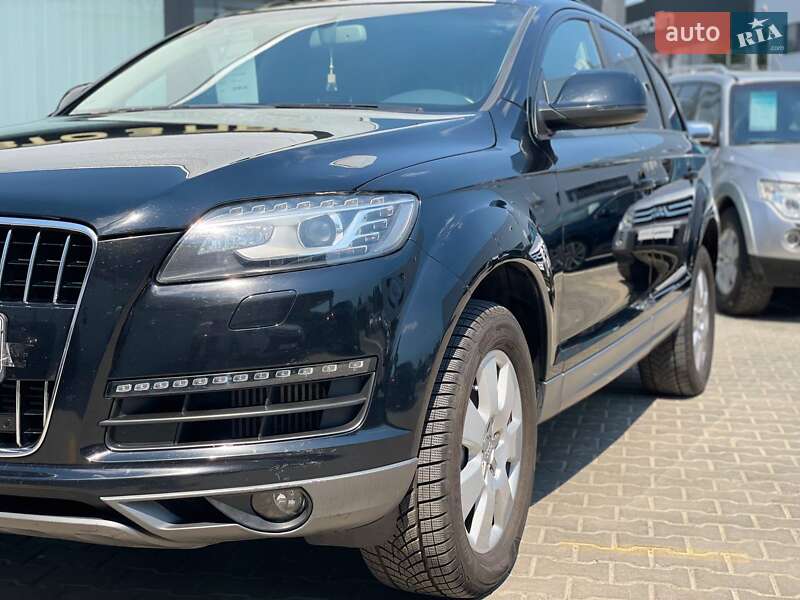 Внедорожник / Кроссовер Audi Q7 2013 в Одессе