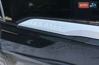 Внедорожник / Кроссовер Audi Q7 2020 в 