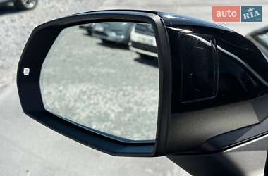 Внедорожник / Кроссовер Audi Q7 2020 в 
