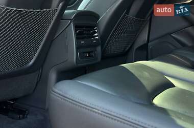 Внедорожник / Кроссовер Audi Q7 2020 в 