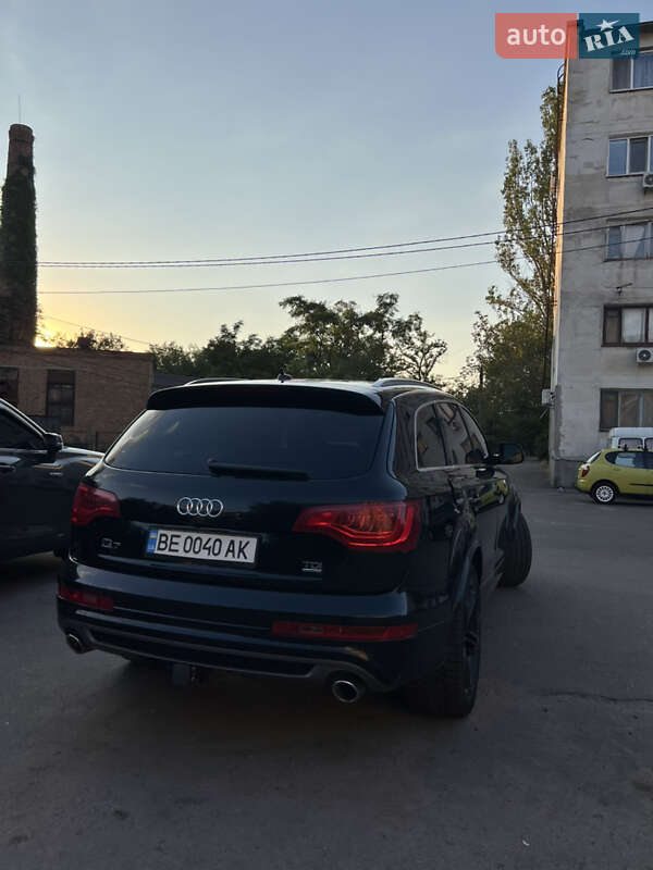 Позашляховик / Кросовер Audi Q7 2011 в Миколаєві
