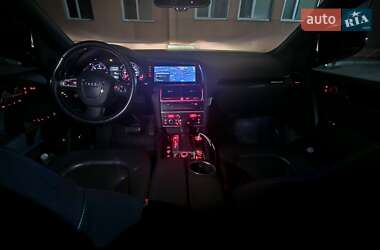 Внедорожник / Кроссовер Audi Q7 2013 в 