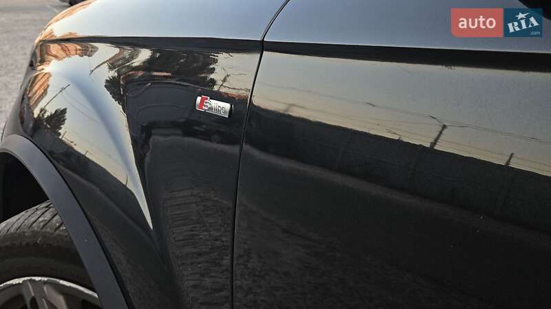 Позашляховик / Кросовер Audi Q7 2013 в Одесі