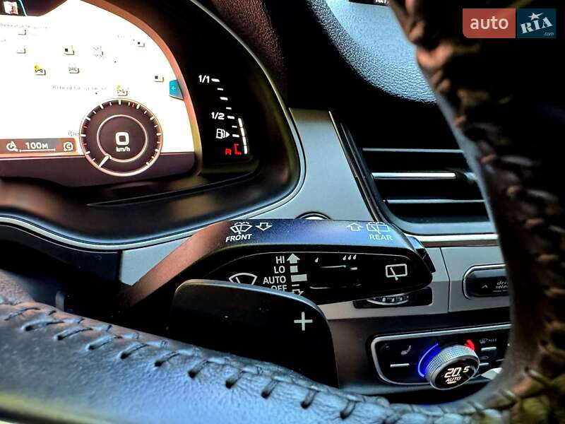 Внедорожник / Кроссовер Audi Q7 2016 в Хмельницком