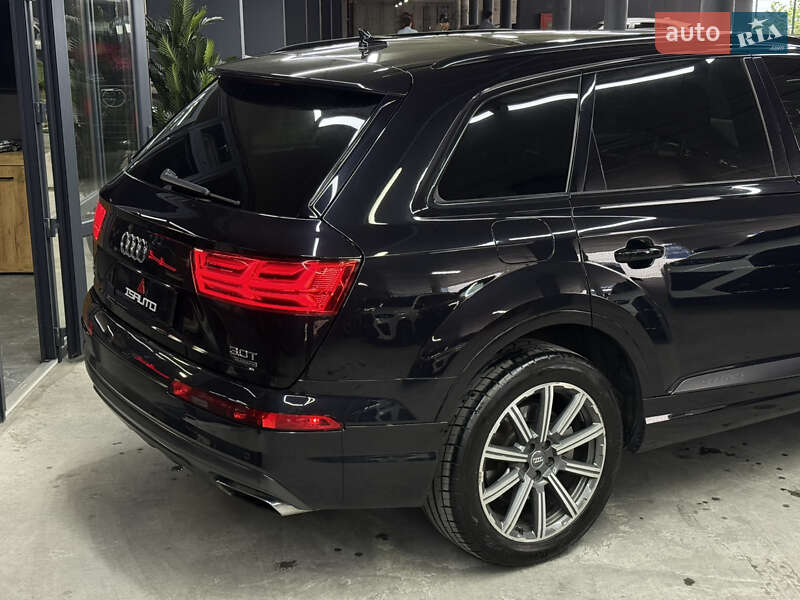 Внедорожник / Кроссовер Audi Q7 2016 в Одессе