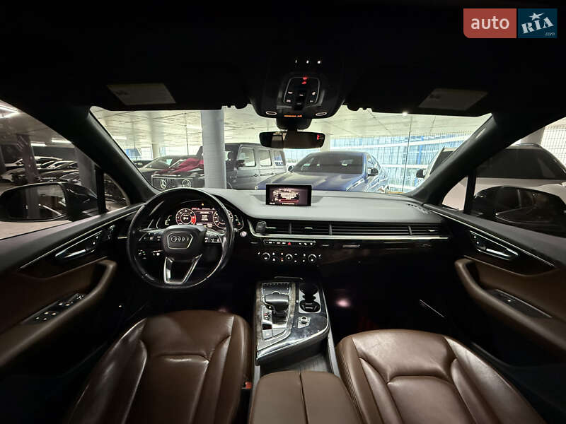 Внедорожник / Кроссовер Audi Q7 2016 в Одессе