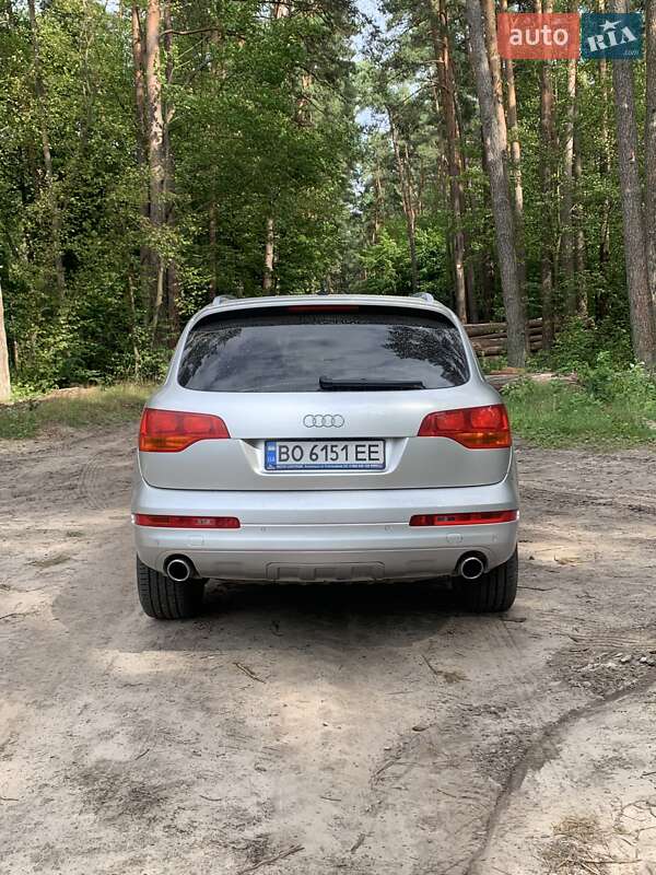 Внедорожник / Кроссовер Audi Q7 2006 в Кременце