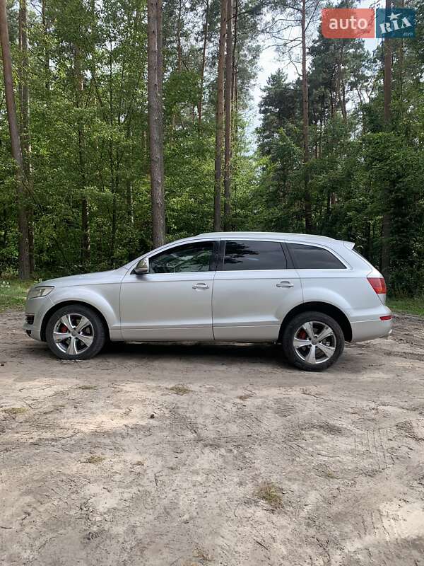 Внедорожник / Кроссовер Audi Q7 2006 в Кременце