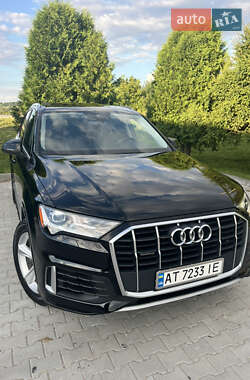 Внедорожник / Кроссовер Audi Q7 2020 в 