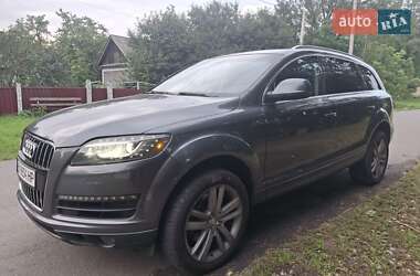 Внедорожник / Кроссовер Audi Q7 2013 в 