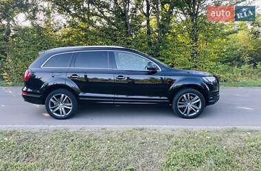 Внедорожник / Кроссовер Audi Q7 2013 в 