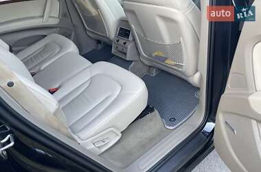 Внедорожник / Кроссовер Audi Q7 2013 в 
