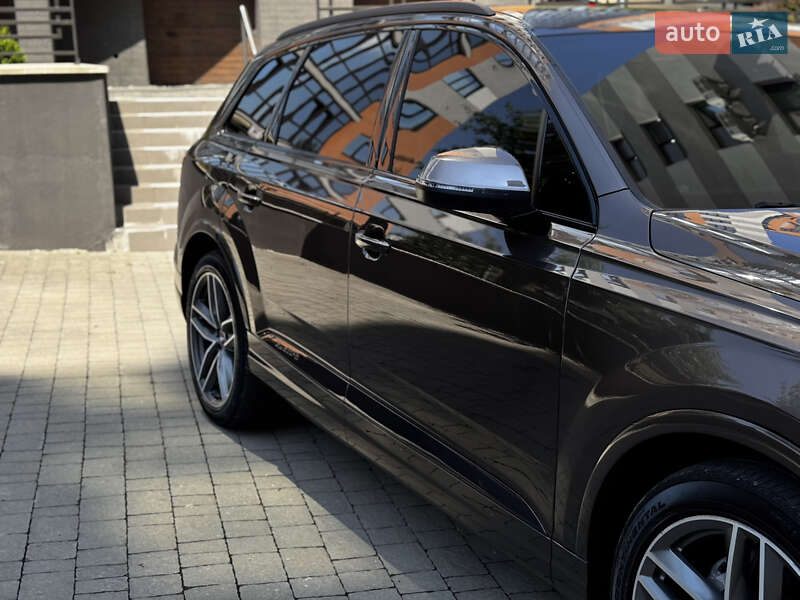 Позашляховик / Кросовер Audi Q7 2018 в Івано-Франківську