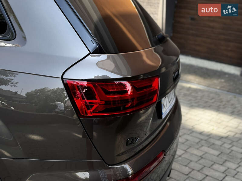 Позашляховик / Кросовер Audi Q7 2018 в Івано-Франківську
