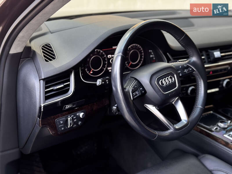 Позашляховик / Кросовер Audi Q7 2018 в Івано-Франківську