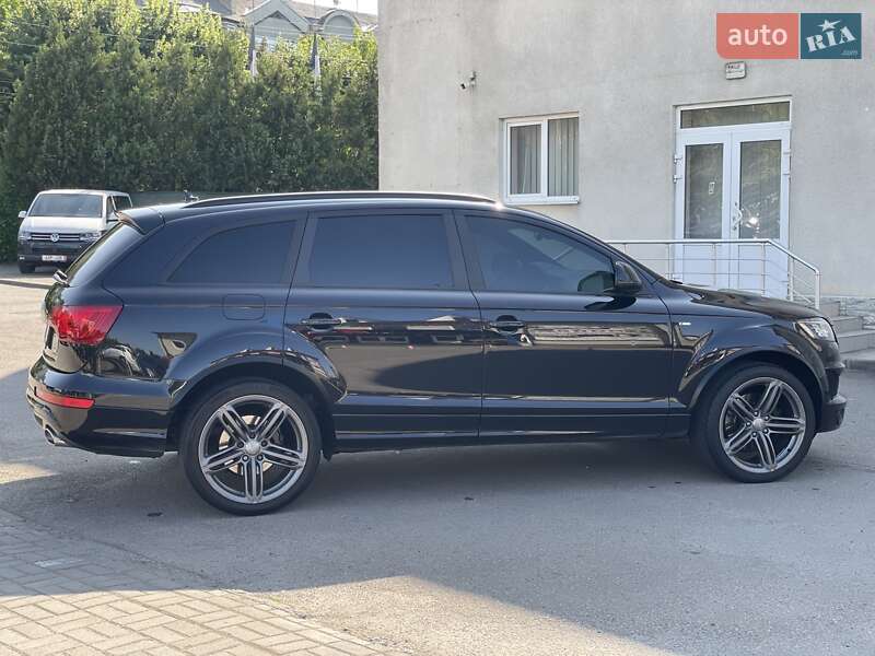 Внедорожник / Кроссовер Audi Q7 2014 в Черновцах