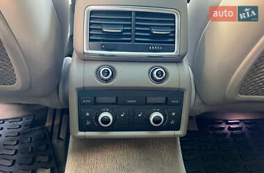 Позашляховик / Кросовер Audi Q7 2015 в 